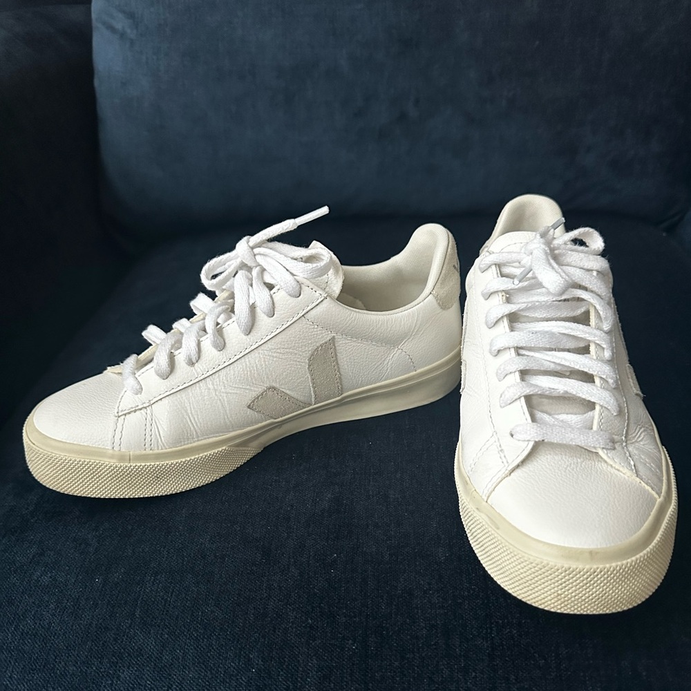 Veja Campo Sneakers Like New Condition